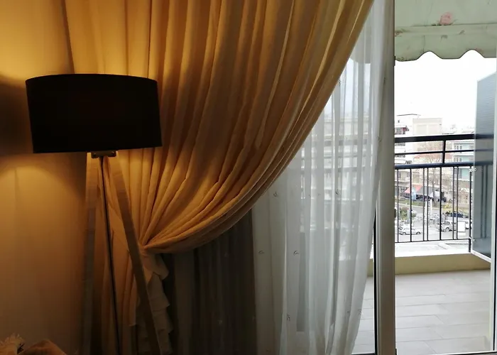 On Clock Square D2 * ヴェリア